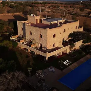 3* Pensión Dar Essaada